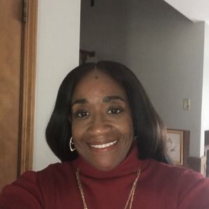 Meet your Posher, Denise